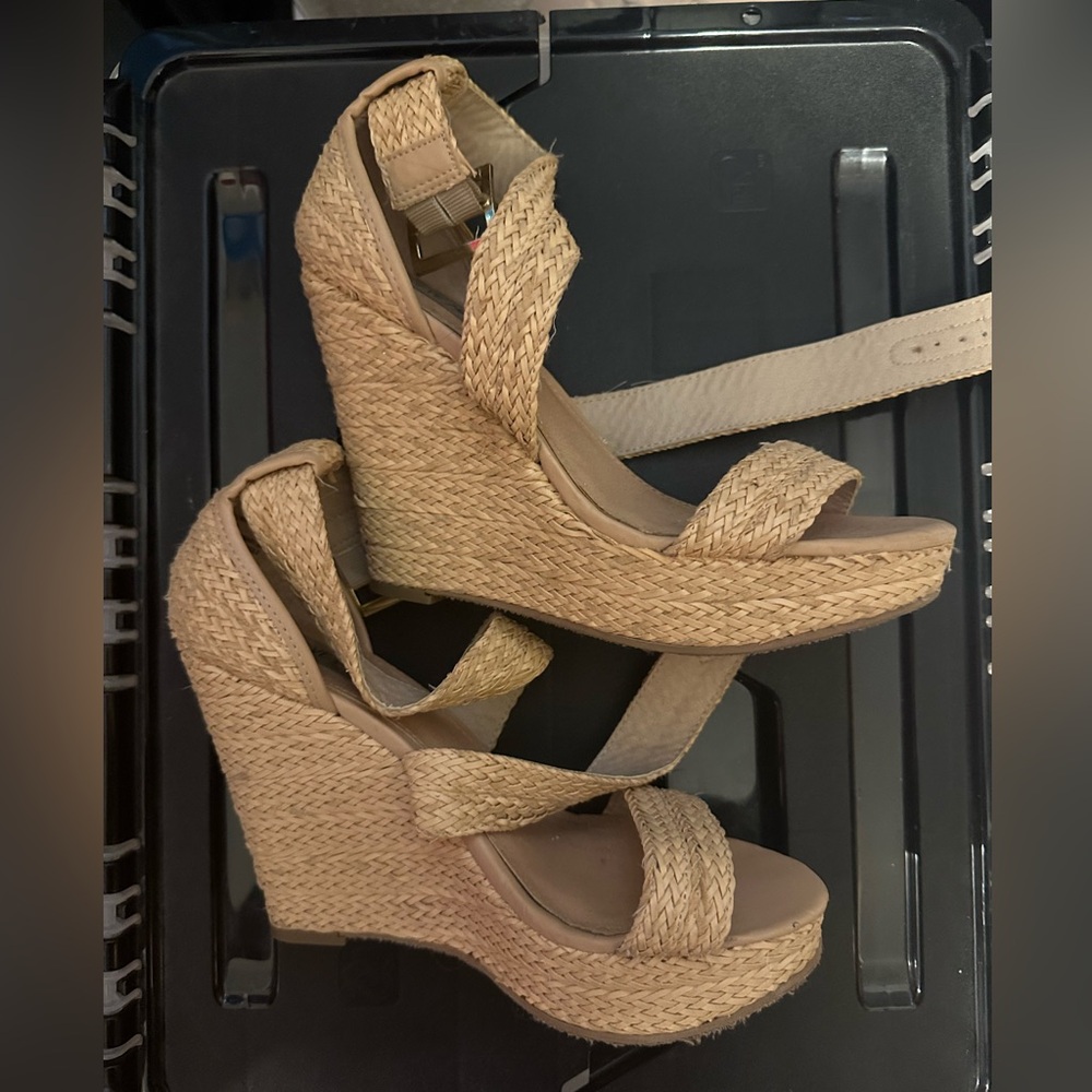 Steve Madden wedges